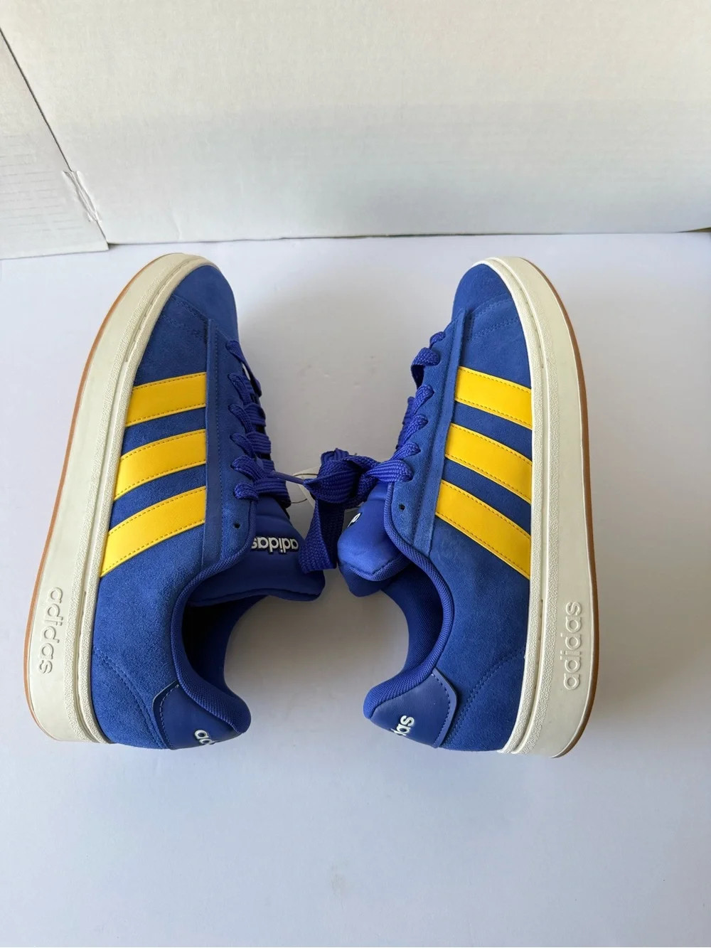 Adidas  Men’s Grand Court Alpha 00s Sneakers Blue Yellow Low Retro Shoes 13 New